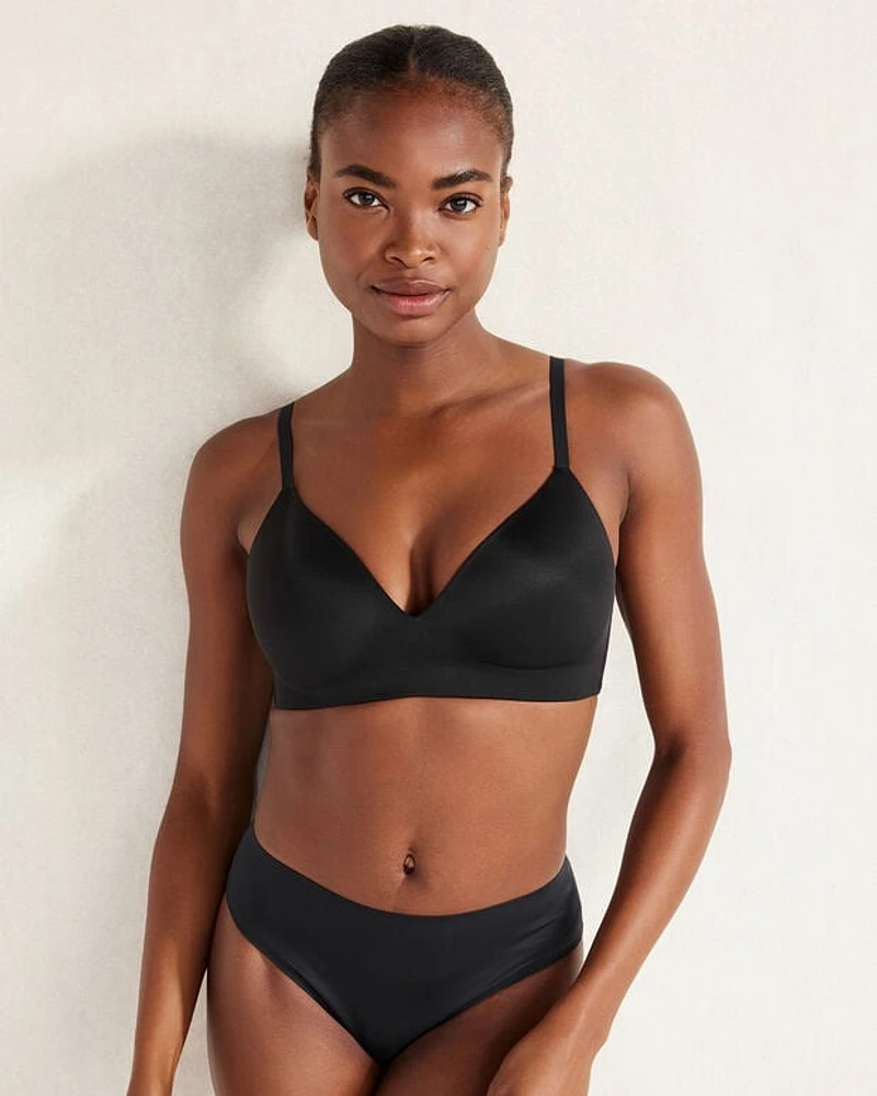 Flawless Lightly-Lined No-Wire T-Shirt Bra