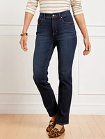 Straight Leg Jeans - Melrose Wash Curvy Fit