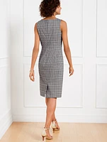 Lake Glen Plaid Sleeveless Sheath Dress