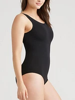 Yummie® Ruby Full Back Shaping Bodysuit