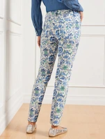 Slim Ankle Jeans - Whimsical Floral Curvy Fit