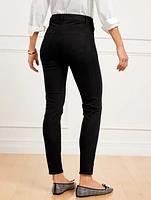 Jeggings - Black Curvy Fit