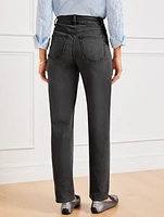 High Waist Relaxed Jeans