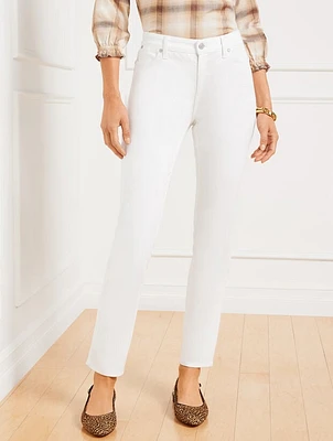 Slim Ankle Jeans