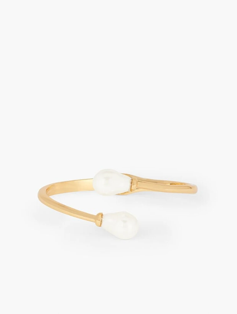 Baroque Pearl Hinge Bangle