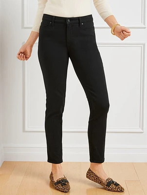 Slim Ankle Jeans - Black Curvy Fit