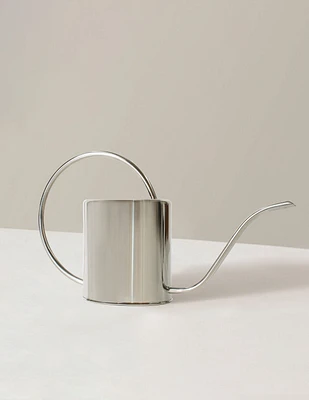 Medium Sierra Watering Can