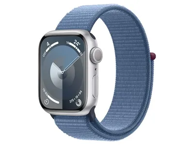 Apple® Watch Série 9 45 mm Boîtier en aluminium Argent avec boucle sport Bleu Hiver (GPS)