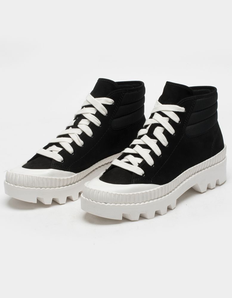 DOLCE VITA Ociana Black Lug Sole Sneakers