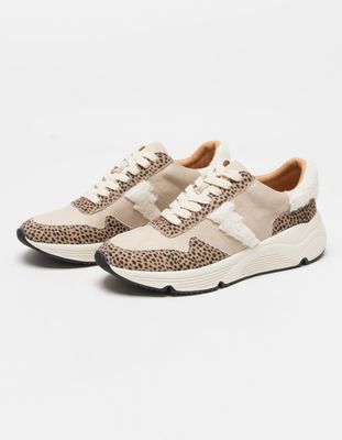 OASIS SOCIETY Piper Leopard Runner Sneakers