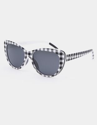 GOODR Runway Gingham is Sooo Last Season Polarized Sunglasses