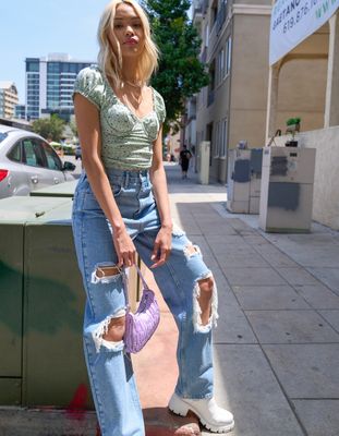 BDG Urban Outfitters Destroyed Modern Boyfriend Jeans