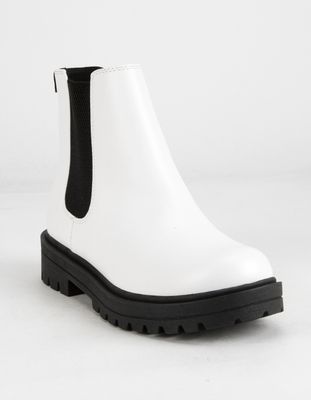 SODA Flat White Chelsea Boots