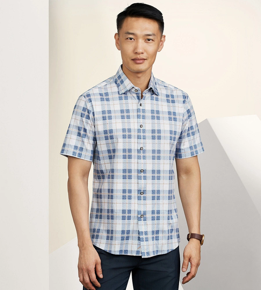 Modern Fit 360° Stretch Short Sleeve Plaid Print Sport Shirt