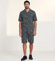 Modern Fit Printed Short Sleeve Resort Sport Shirt