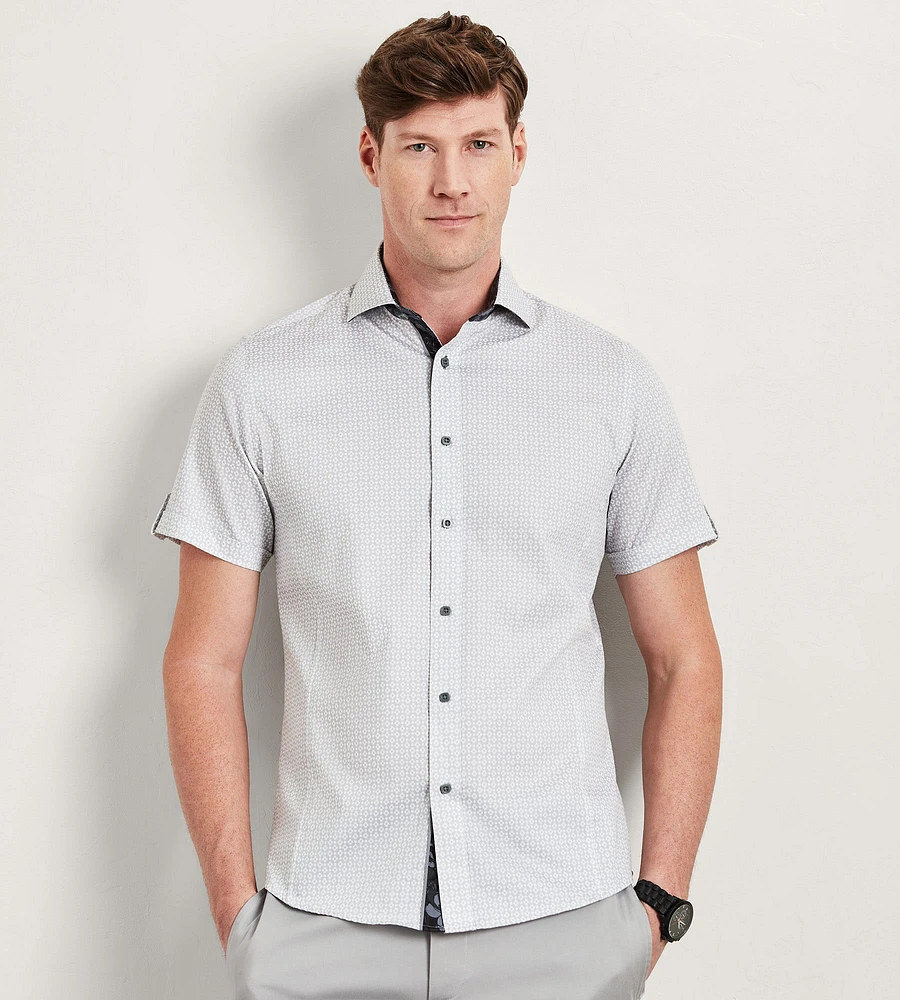 Modern Fit Short Sleeve Geo Pattern Sport Shirt