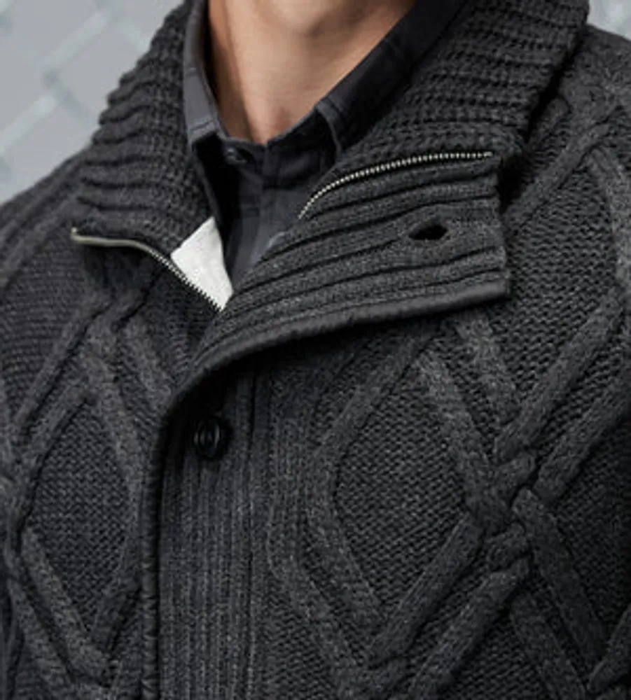 Modern Fit Full-Zip Lined Cable Knit Sweater