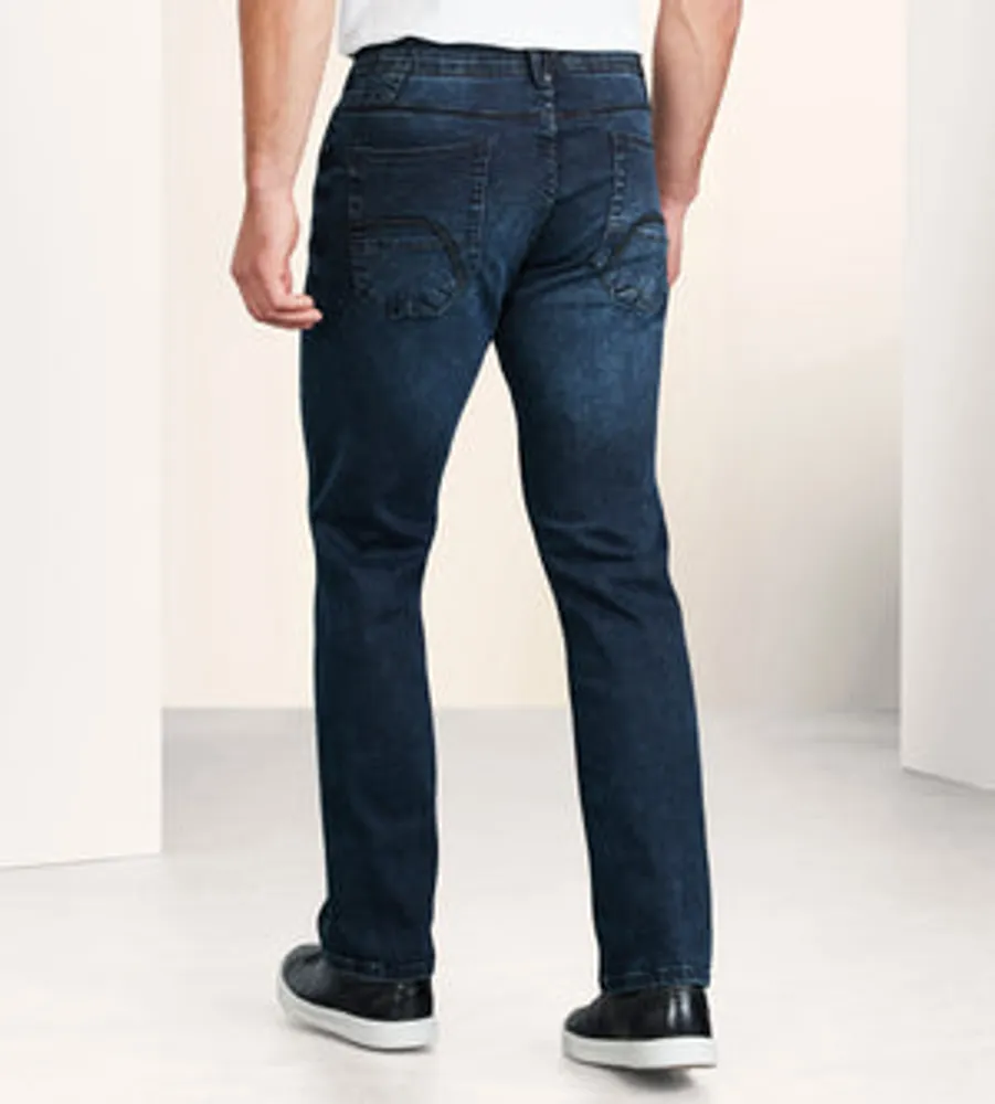 Modern Fit Five-Pocket Stretch Jeans