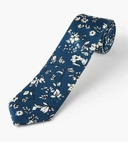 Negative Floral Tie