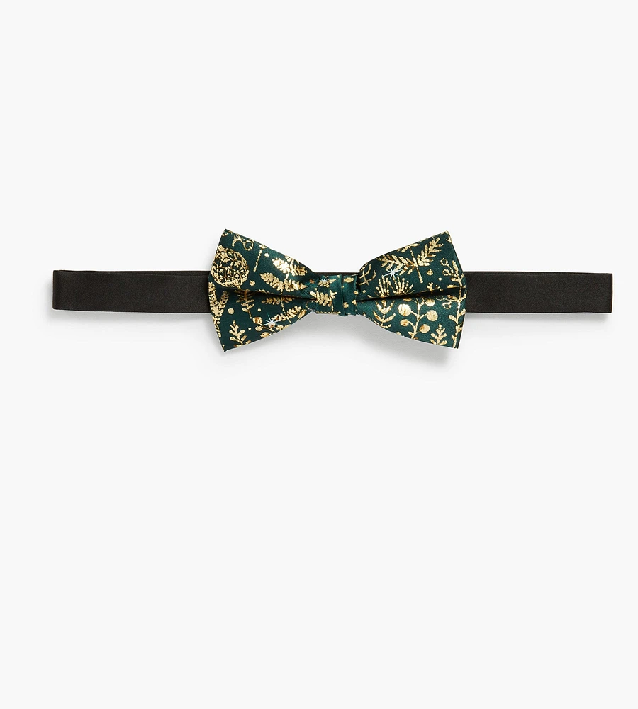 Evergreen Bow Tie