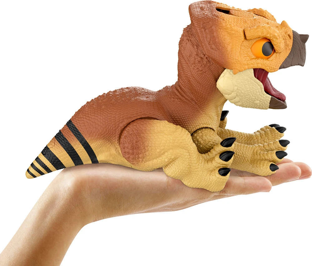 Jurassic World Rebirth Primal Protector Aquilops Dolores Interactive Dinosaur Toy, Attack & Sounds