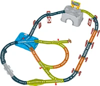 Thomas & Friends Train Tracks Set, Connect & Build Track Bucket, 34-Piece Preschool Toy