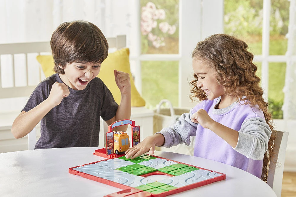 EPOCH Games Super Mario Route 'n Go, Tabletop Skill and Action Game with Collectible Super Mario Action Figures