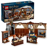 LEGO Harry Potter Le château de Poudlard : le club de sortilèges, Jouet de sorcier pour enfants, Ensemble de jeu de classe 76442