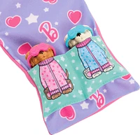 Barbie-Soirée Pyjama Chiots-Coffret poupée, 2chiots, 11accessoires
