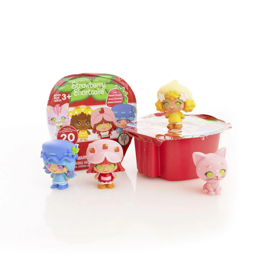 STRAWBERRY SHORTCAKE 1.5" Blind Cheebee Figures (2 mystery figures) ASSORTMENT