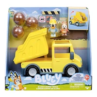 Bluey's Dump Truck With Exclusive Hard-Hat Bluey and Muddy Bingo Figures