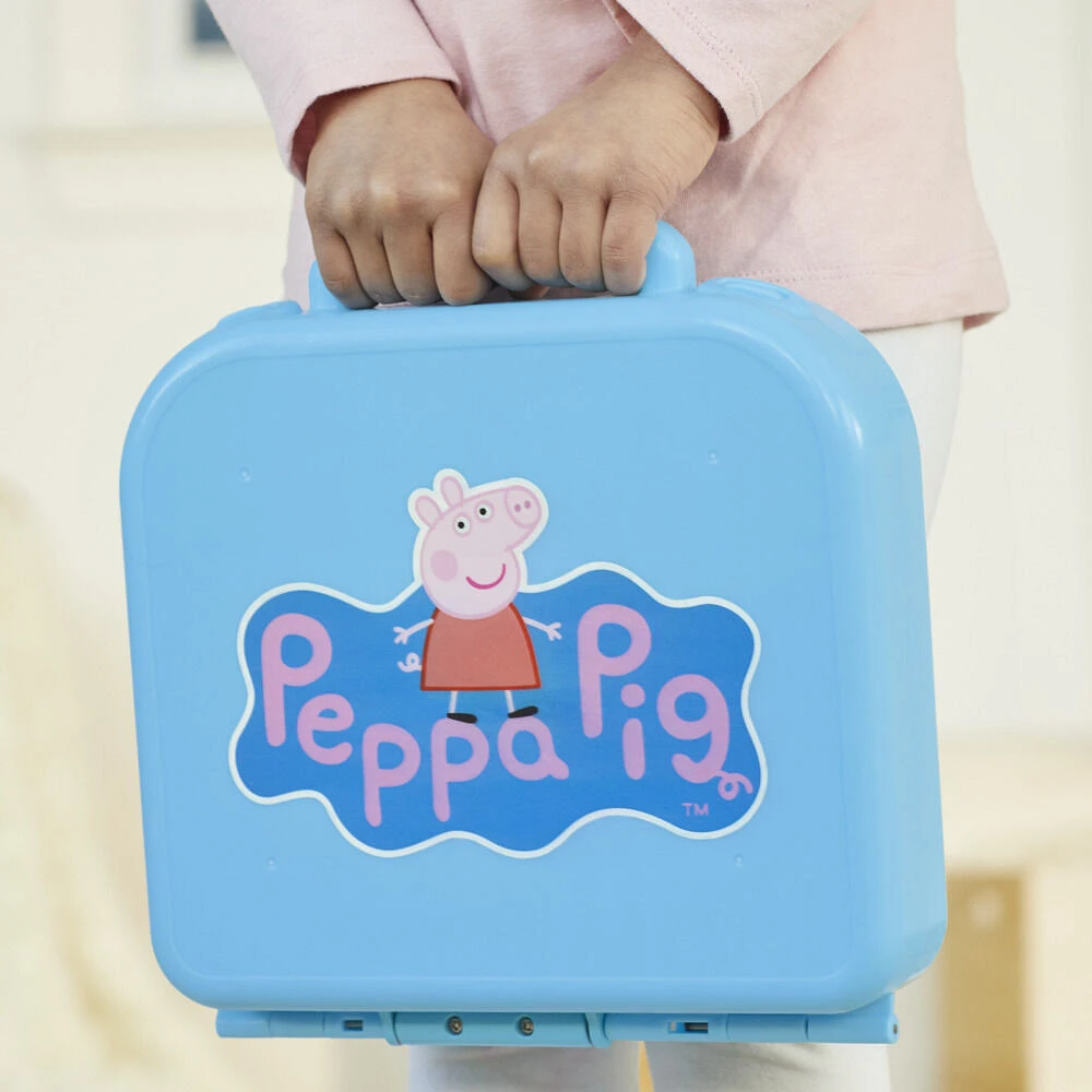 Peppa Pig Peppa's Alphabet Case, Alphabet Puzzles, Preschool Toys - English Edition