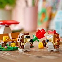 LEGO Hedgehog Picnic Date Building Toy - Animal Figures & Playset for Kids - with 2 Hedgehog Toys - 40711