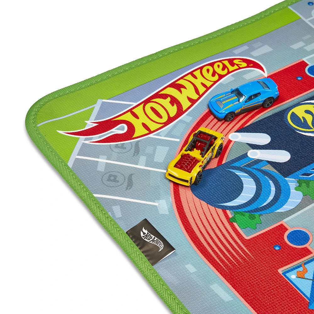 Hot Wheels Jumbo Mega Mat With 2 Vehicles