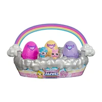 Hatchimals Alive, Panier de printemps avec 6 mini figurines, 3 oeufs qui éclosent tout seuls, cadeau amusant de Pâques