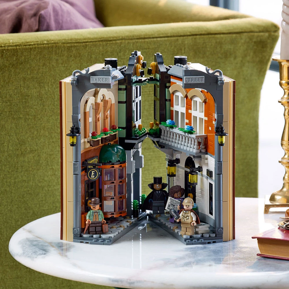 LEGO Icons Sherlock Holmes: Book Nook Kit - Building Set for Adults 18+ - DIY Collectible - 10351