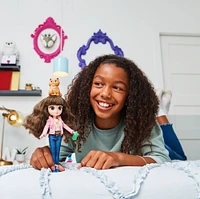 Wizarding World Harry Potter, 8-inch Brilliant Hermione Granger Doll Gift Set with 5 Accessories and 2 Outfits