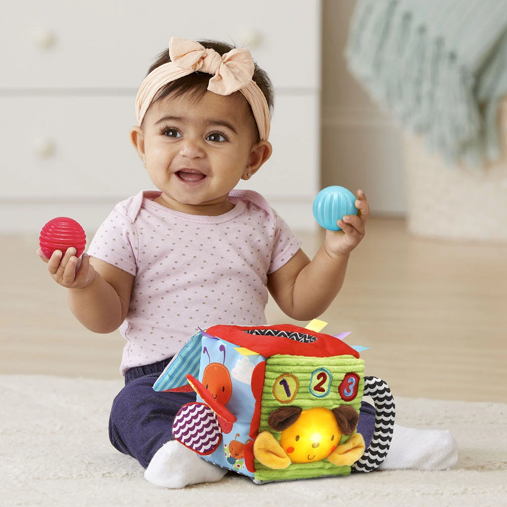 VTech Soft & Smart Sensory Cube - English Edition