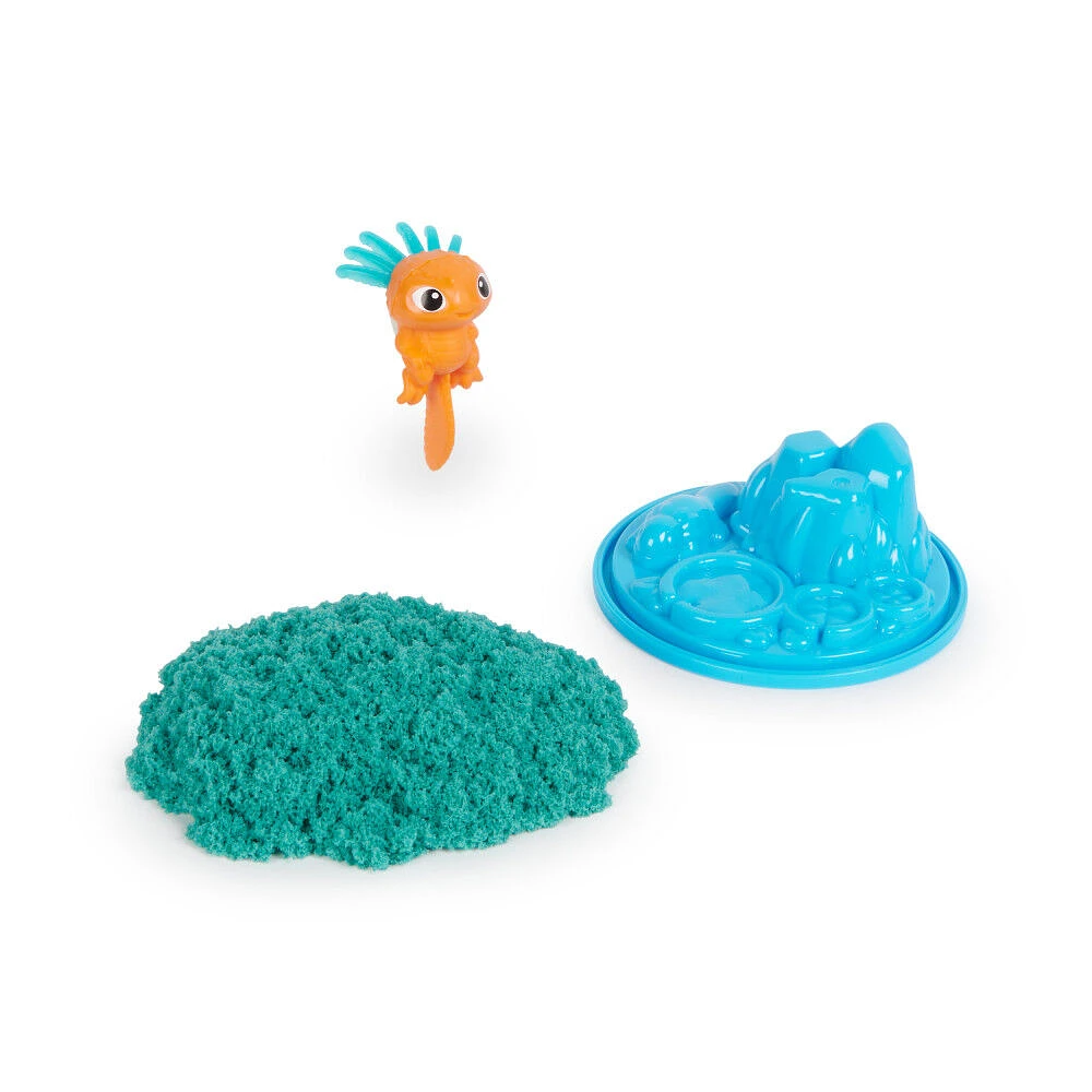 Kinetic Sand Surprise Wild Critters, 4oz Play Sand, Surprise Toy Character & Reusable Sand Storage with Lid, Sensory Toys