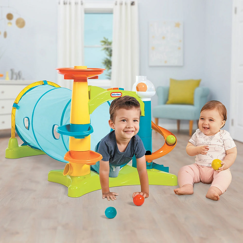 Little Tikes 2-in-1 Activity Tunnel