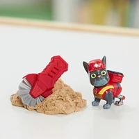 Rubble & Crew, Charger and Wheeler Action Figures Set, with 3 oz of Kinetic Build-It Sand and 2 Hand Held Building Toys