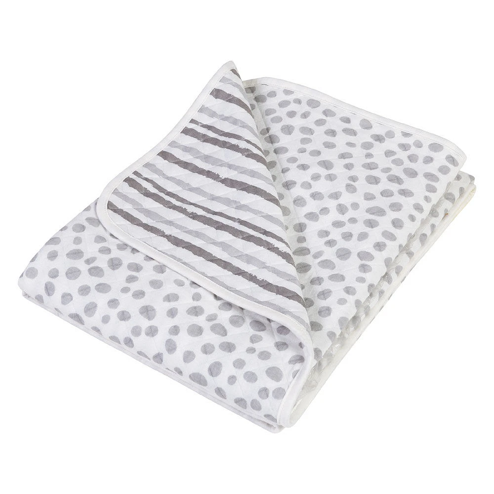 Trend Lab Gray Cloud Knit Blanket