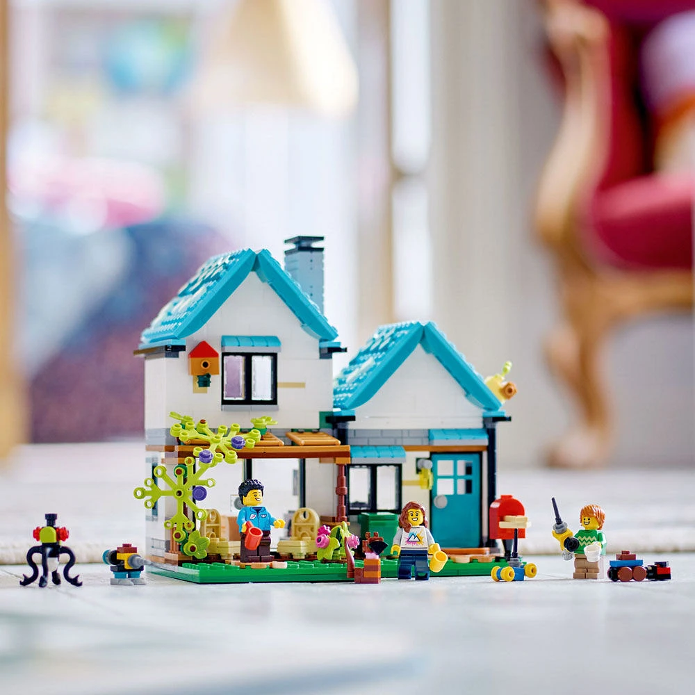 LEGO Creator Cozy House 31139 Building Toy Set (808 Pieces)