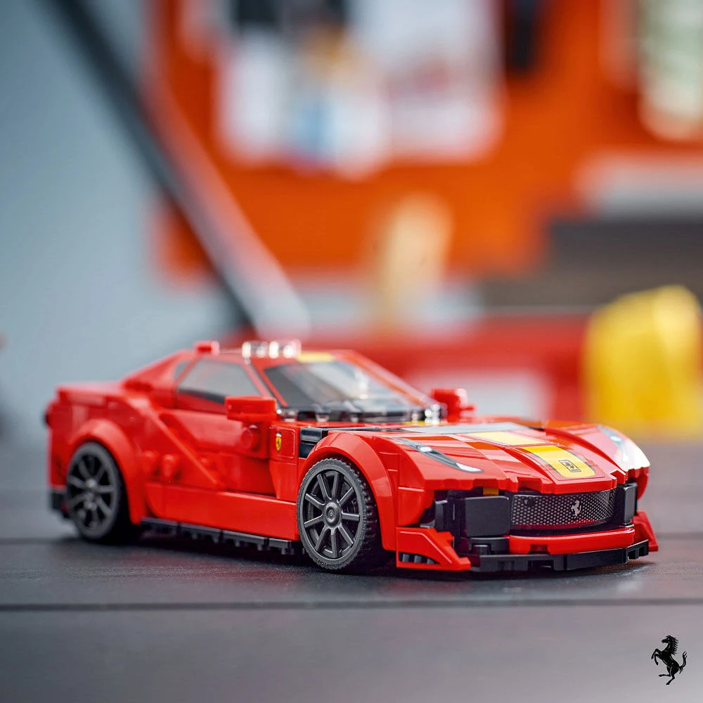 LEGO Speed Champions Ferrari 812 Competizione 76914 Ensemble de jeu de construction (261 pièces)