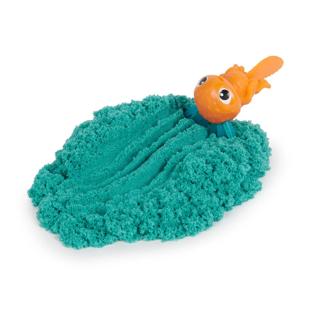 Kinetic Sand, Surprise Wild Critters, 113 g de sable, Figurine surprise et boîte de rangement réutilisable avec couvercle, jouets sensoriels