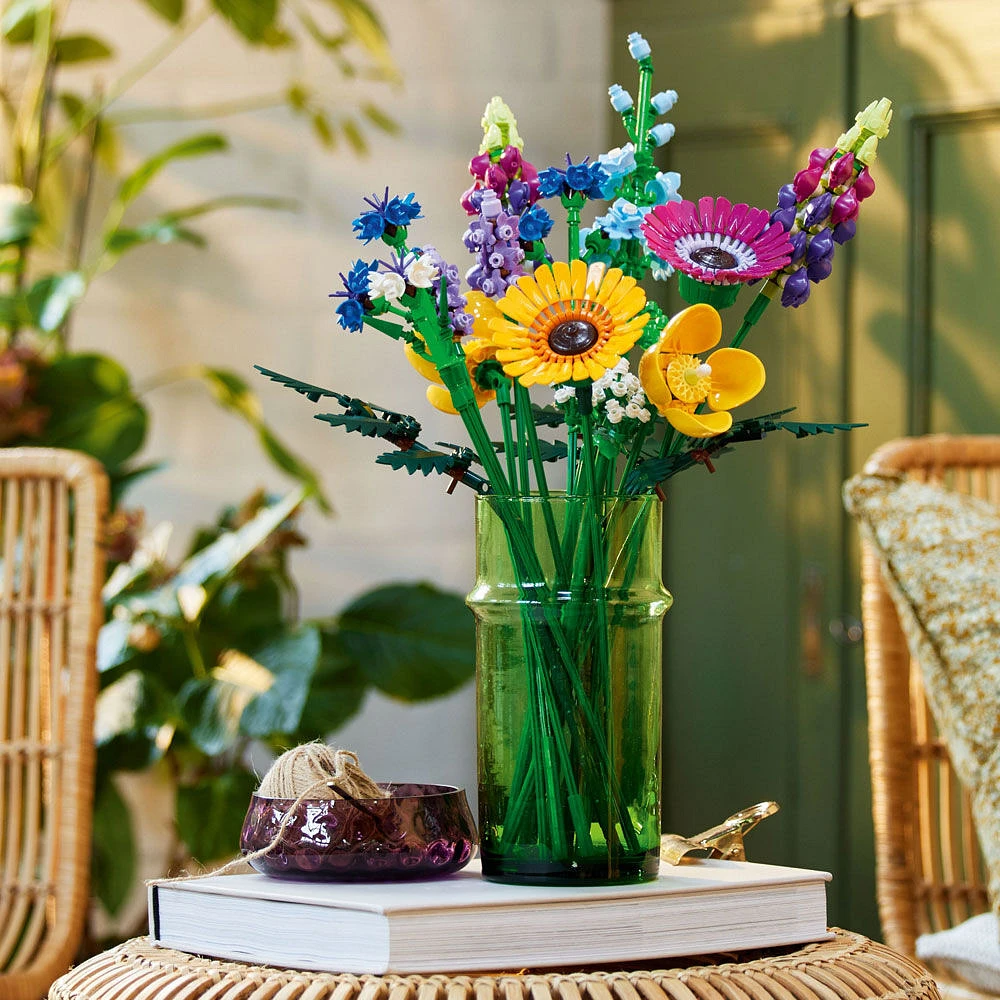 LEGO Botanicals Le bouquet de fleurs sauvages; asters et coquelicots, plante d'intérieur 10313