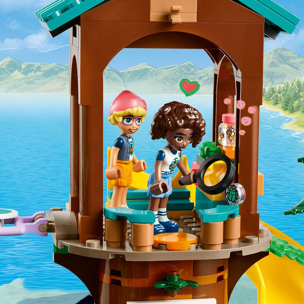 Ensemble de jeu LEGO Friends La cabane dans l'arbre du camp d'aventure 42631