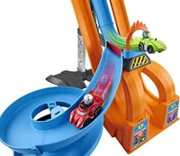 Little People Hot Wheels Racing Loops Tower Toddler Vehicle Playset with Sounds & 2 Toy Cars