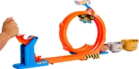 Hot Wheels Monster Trucks Loop and Flip Trophy Challenge Playset