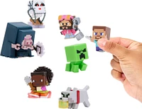 Minecraft Mini Mode Overworld Battle Pack with 7 Mini Action Figures Inspired by the Movie
